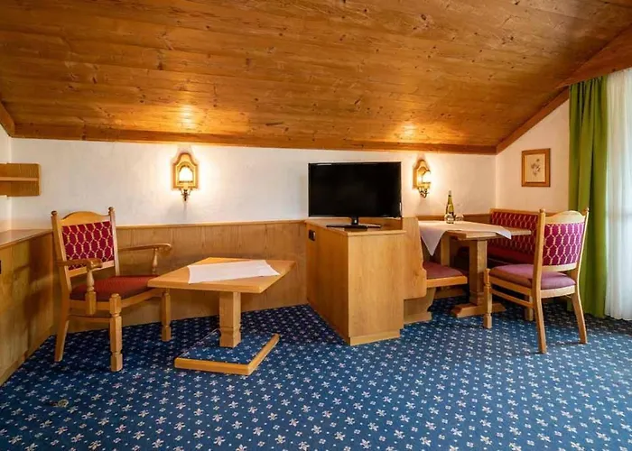 Hotel Alpina