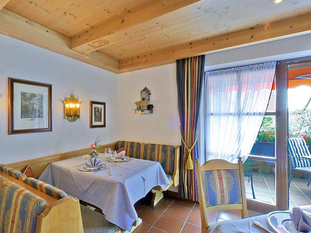 Hotel Alpina Hagnau am Bodensee