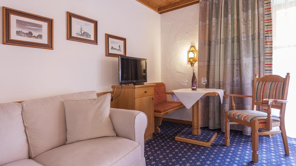 Hotel Alpina 4*